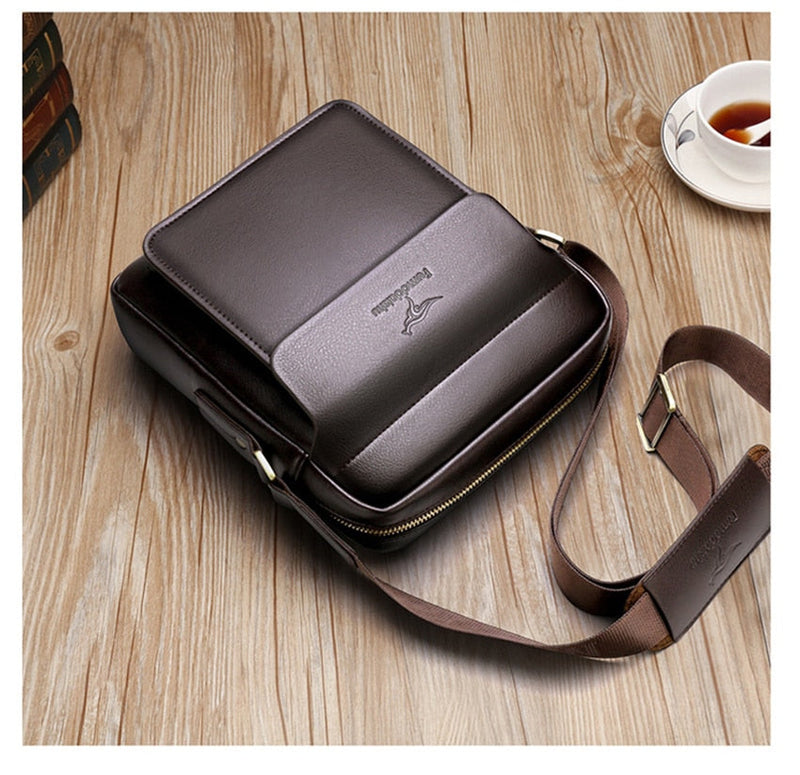 Bolsa Masculina lateral de Couro Forms